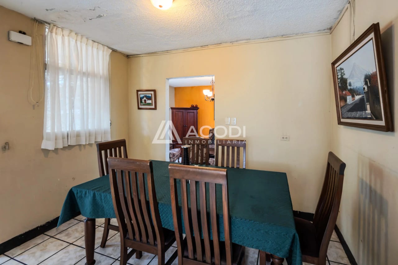 Casa en Zona 16 — Casa en Venta en Zona 16, Guatemala, Ciudad — foto 3 de 10