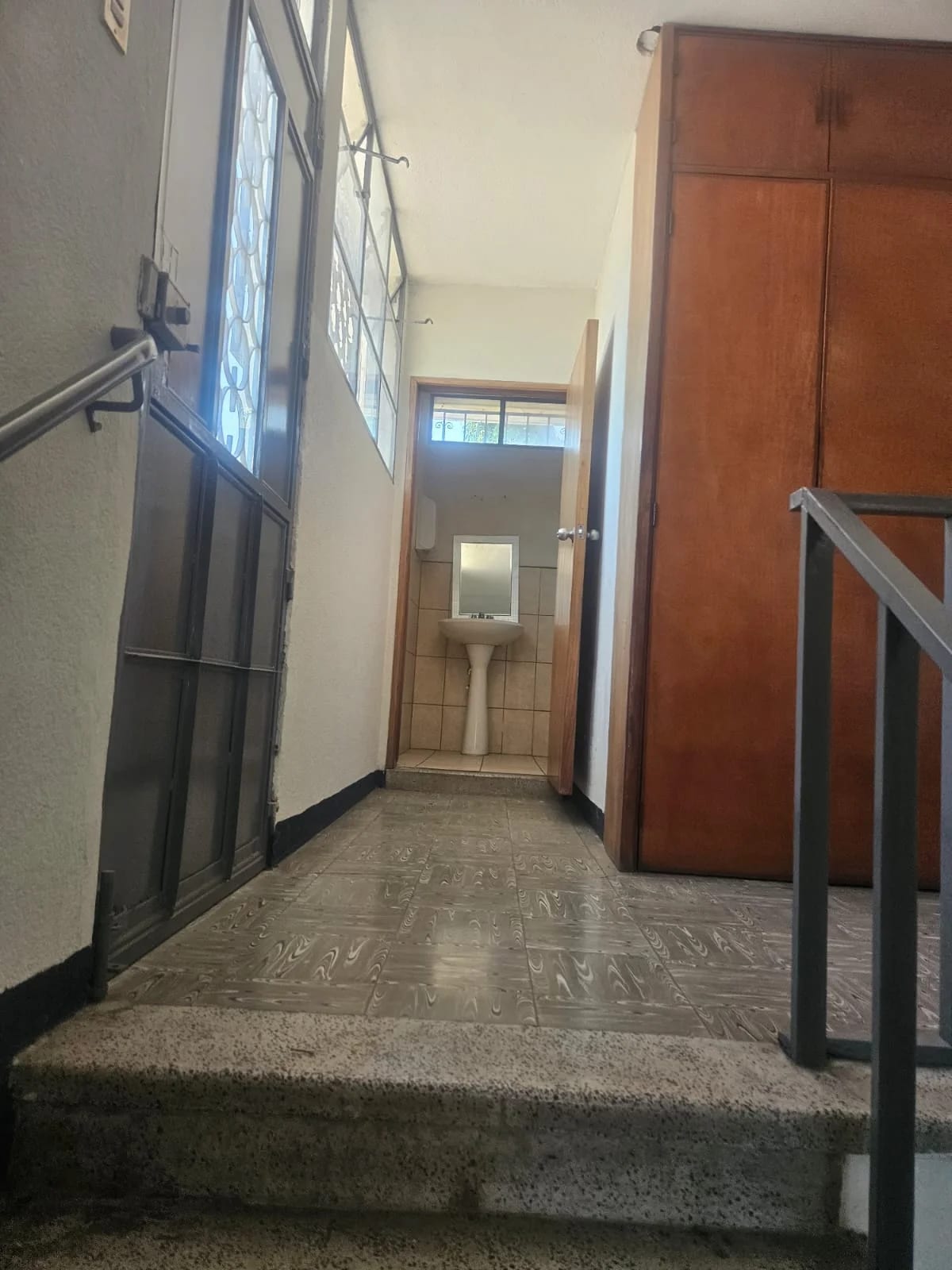 Casa en Zona 15 — Casa en Alquiler en Zona 15, Guatemala, Ciudad — foto 7 de 10