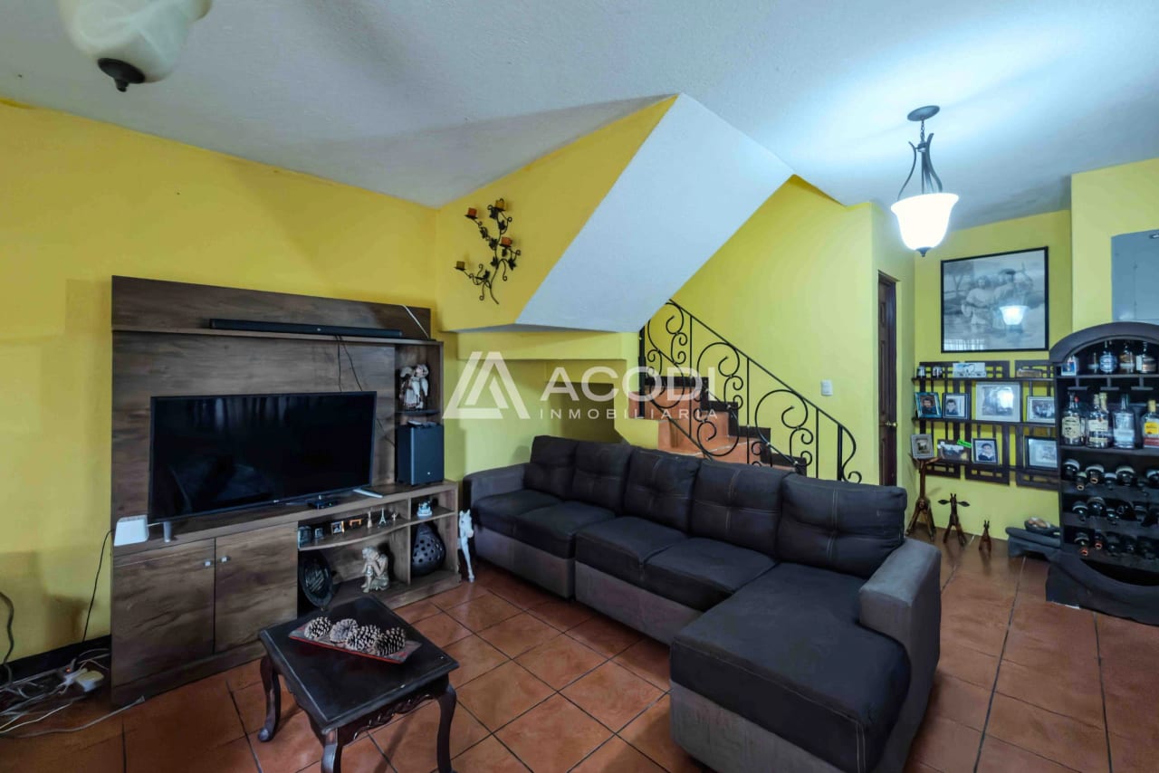 Casa en San Cristóbal, Zona 8 de Mixco — Casa en Venta en Zona 8 Mixco, Guatemala, Ciudad — foto 3 de 12