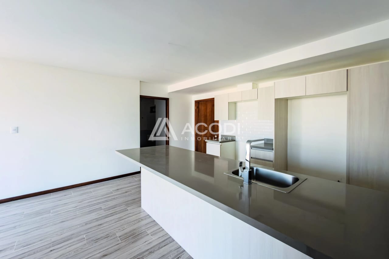 Apartamento en Zona 10 — Apartamento en Venta en Zona 16, Guatemala, Ciudad — foto 5 de 10