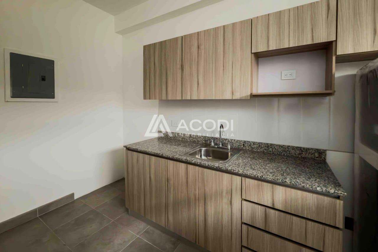 Apartamento en La Floresta, Zona 7 — Apartamento en Alquiler en Zona 7, Guatemala, Ciudad — foto 2 de 10