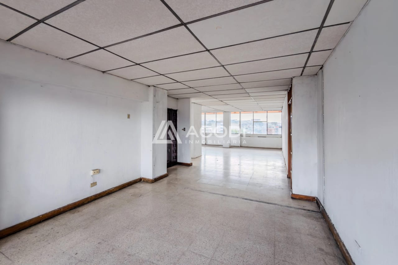 Oficina en Zona 4 — Oficina en Venta en Zona 4, Guatemala, Ciudad — foto 1 de 10