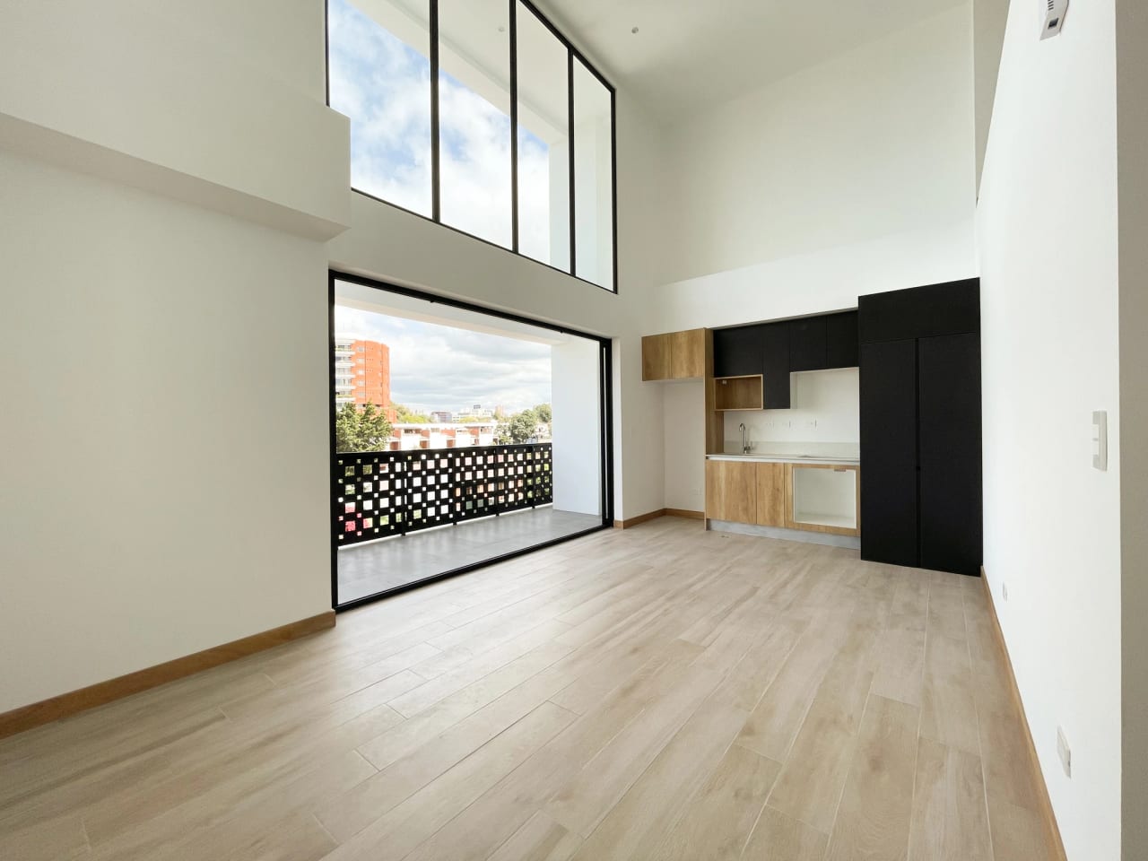 Loft en Zona 14 — Apartamento en Venta en Zona 14, Guatemala, Ciudad — foto 1 de 8