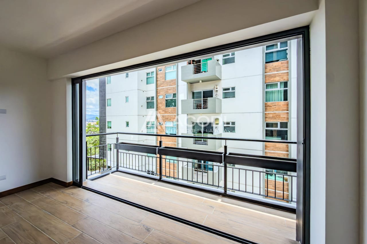 Apartamento en Kanajuyú, Zona 16 — Apartamento en Venta en Zona 16, Guatemala, Ciudad — foto 2 de 9