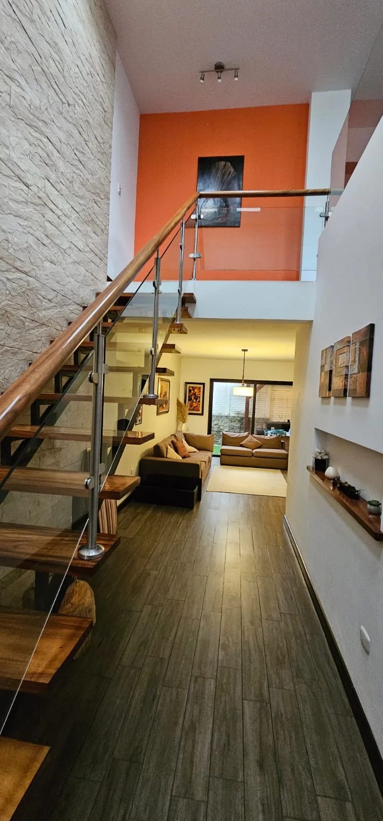 Casa en Hacienda Real, Zona 16 — Casa en Venta en Zona 16, Guatemala, Ciudad — foto 3 de 8