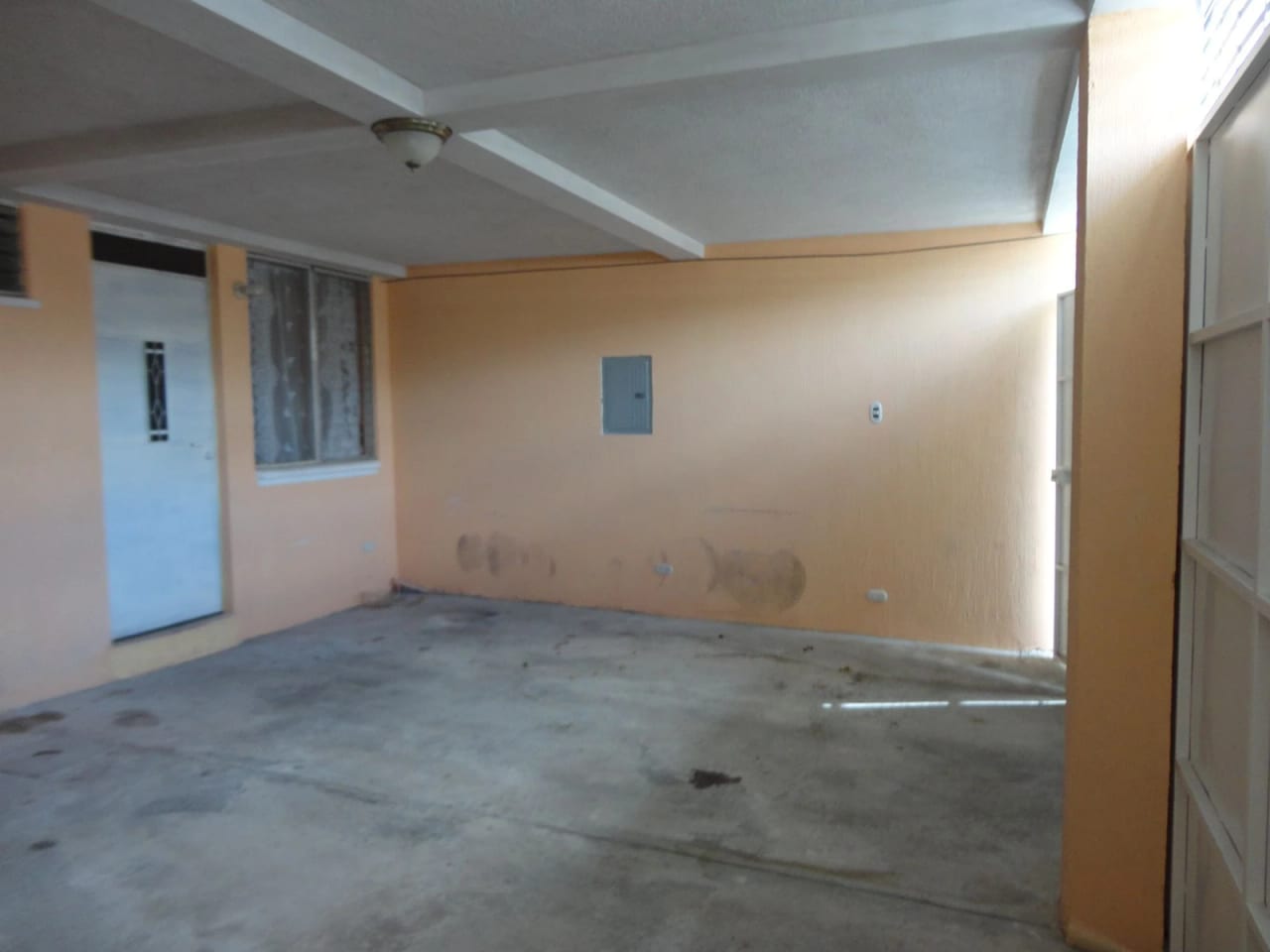 Casa en Los Olivos, zona 18 — Casa en Venta en Zona 18, Guatemala, Ciudad — foto 2 de 10