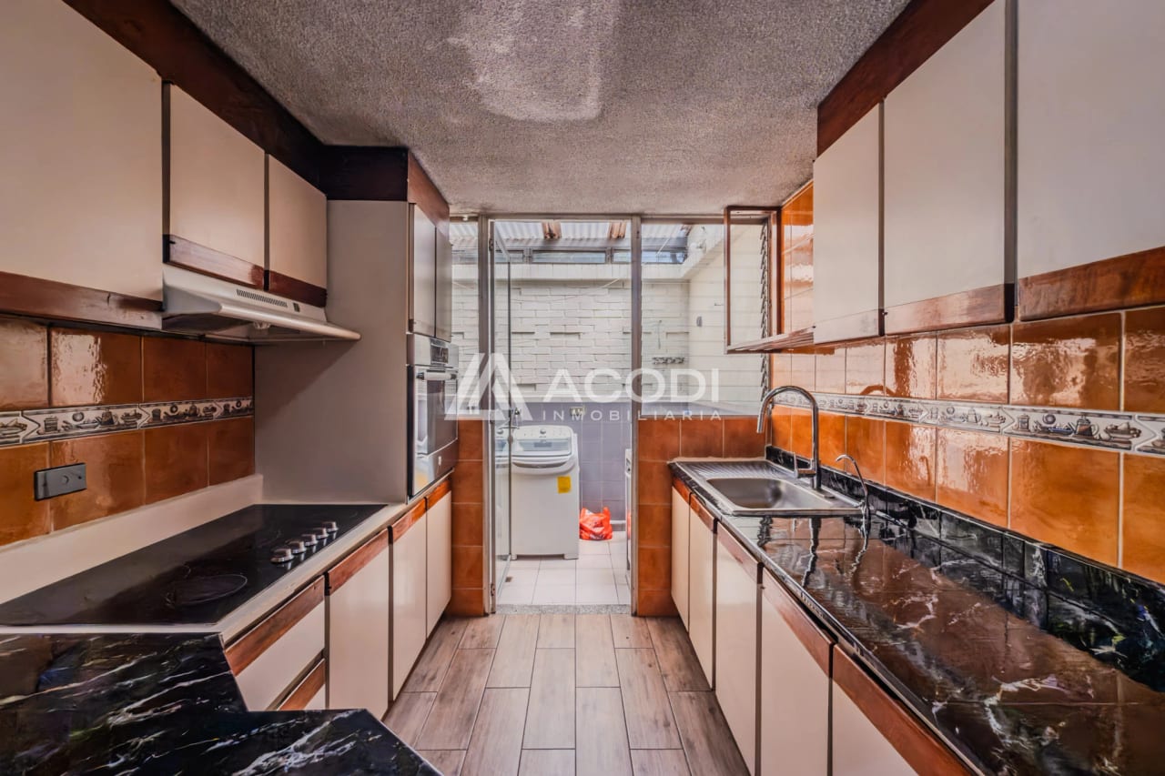 Casa en Zona 10 — Casa en Alquiler en Zona 10, Guatemala, Ciudad — foto 6 de 13