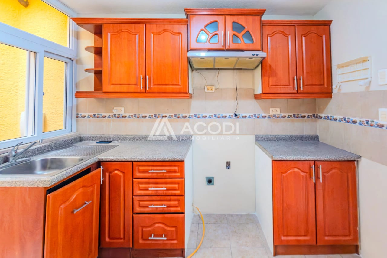 Casa en San Lucas Sacatepéquez — Casa en Venta en San Lucas Sacatepéquez, Sacatepéquez — foto 5 de 10