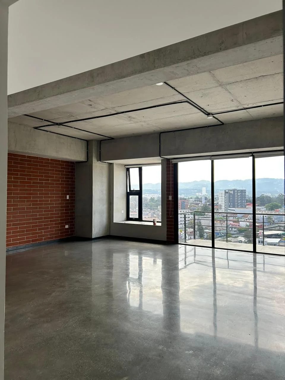 Apartamento en Zona 4 — Apartamento en Alquiler en Zona 4, Guatemala, Ciudad — foto 1 de 10