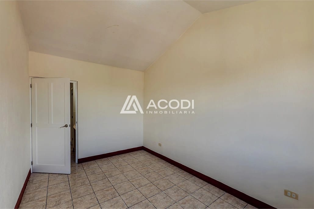 Casa en San Lucas Sacatepéquez — Casa en Alquiler en San Lucas Sacatepéquez, Sacatepéquez — foto 7 de 10