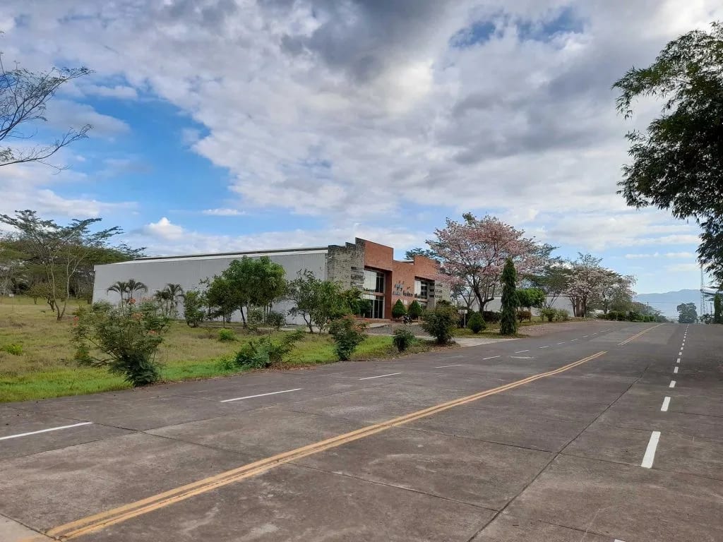 Terreno en Parque Industrial, Km 67 Escuintla — Terreno en Venta en Escuintla, Escuintla — foto 1 de 7
