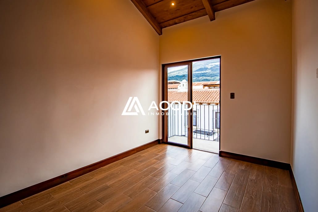 Casa cerca de Antigua Guatemala — Casa en Alquiler en Antigua, Sacatepéquez — foto 5 de 9
