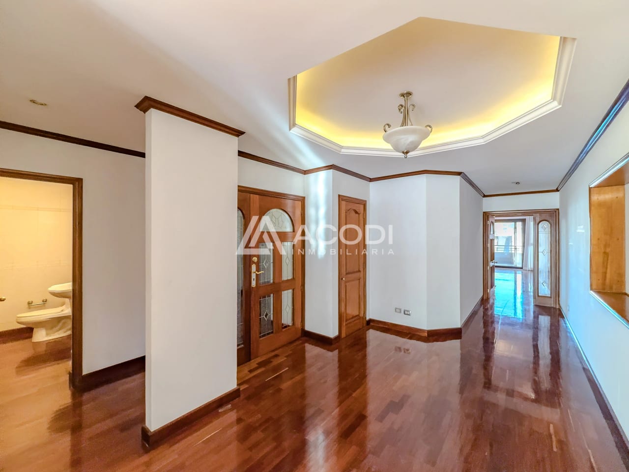 Penthouse en Zona 10 — Apartamento en Alquiler en Zona 10, Guatemala, Ciudad — foto 5 de 8