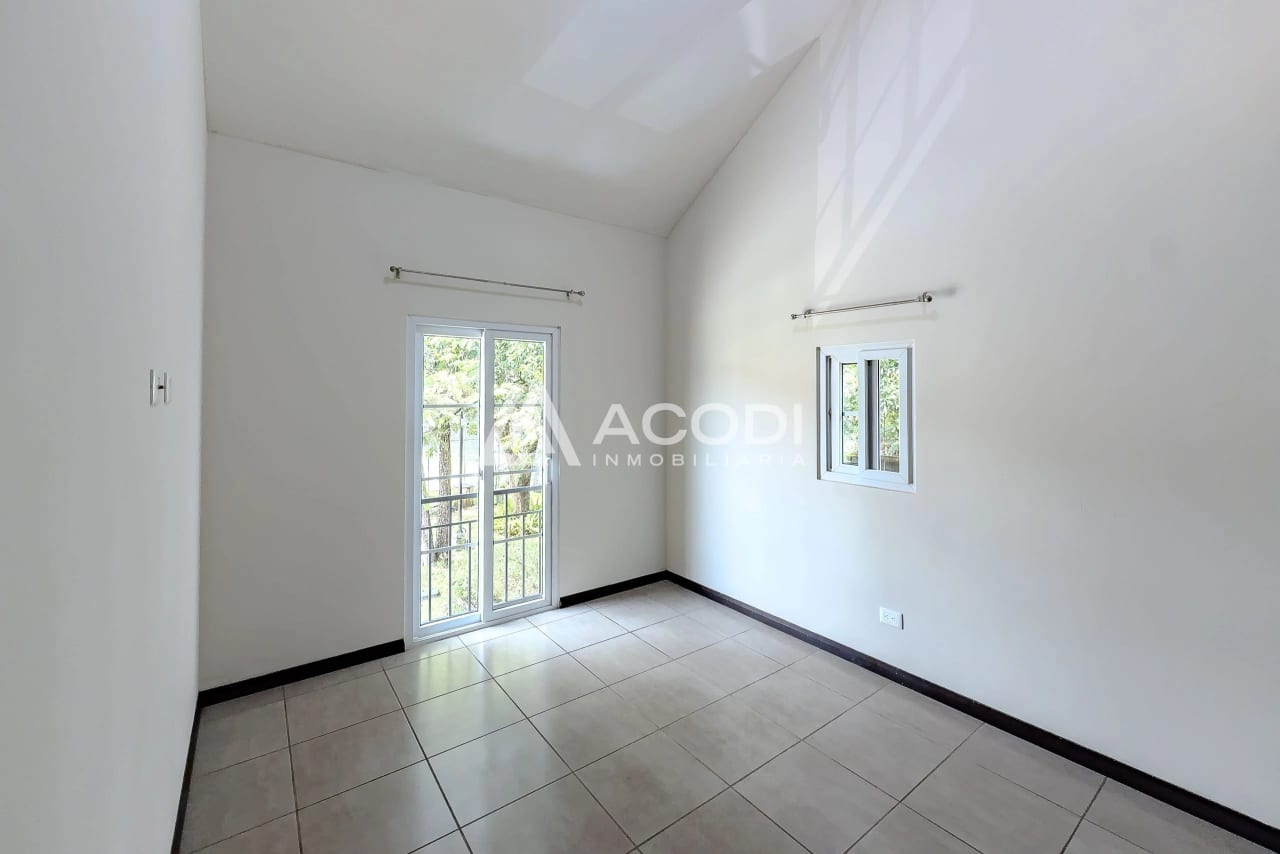 Casa en Condado Naranjo, Zona 4 de Mixco — Casa en Venta en Zona 4 Mixco, Guatemala, Ciudad — foto 5 de 10