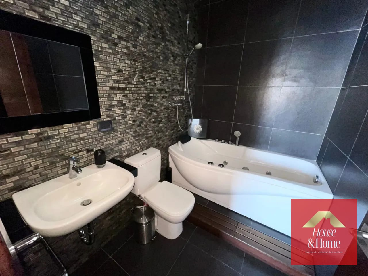 Renta de espectacular Penthouse en zona 15-VHI — Apartamento en Alquiler en Midori, Zona 15, Guatemala, Ciudad — foto 11 de 13