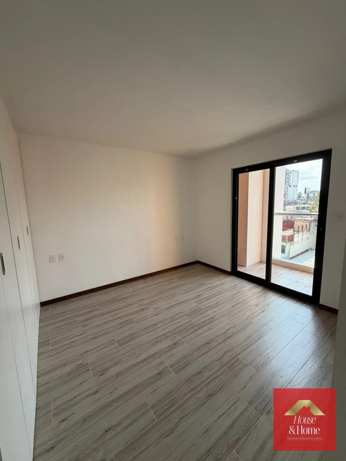 APARTAMENTO EN VENTA ZONA 10 - EDIFICIO NEO 2 — Apartamento en Venta en Neo Apartamentos, Zona 10, Guatemala, Ciudad — foto 7 de 10