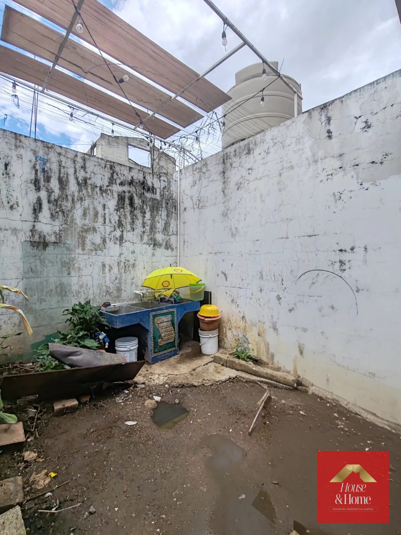 Venta de casa en zona 13 — Casa en Venta en Colonia Santa Fé, Zona 13, Guatemala, Ciudad — foto 3 de 13
