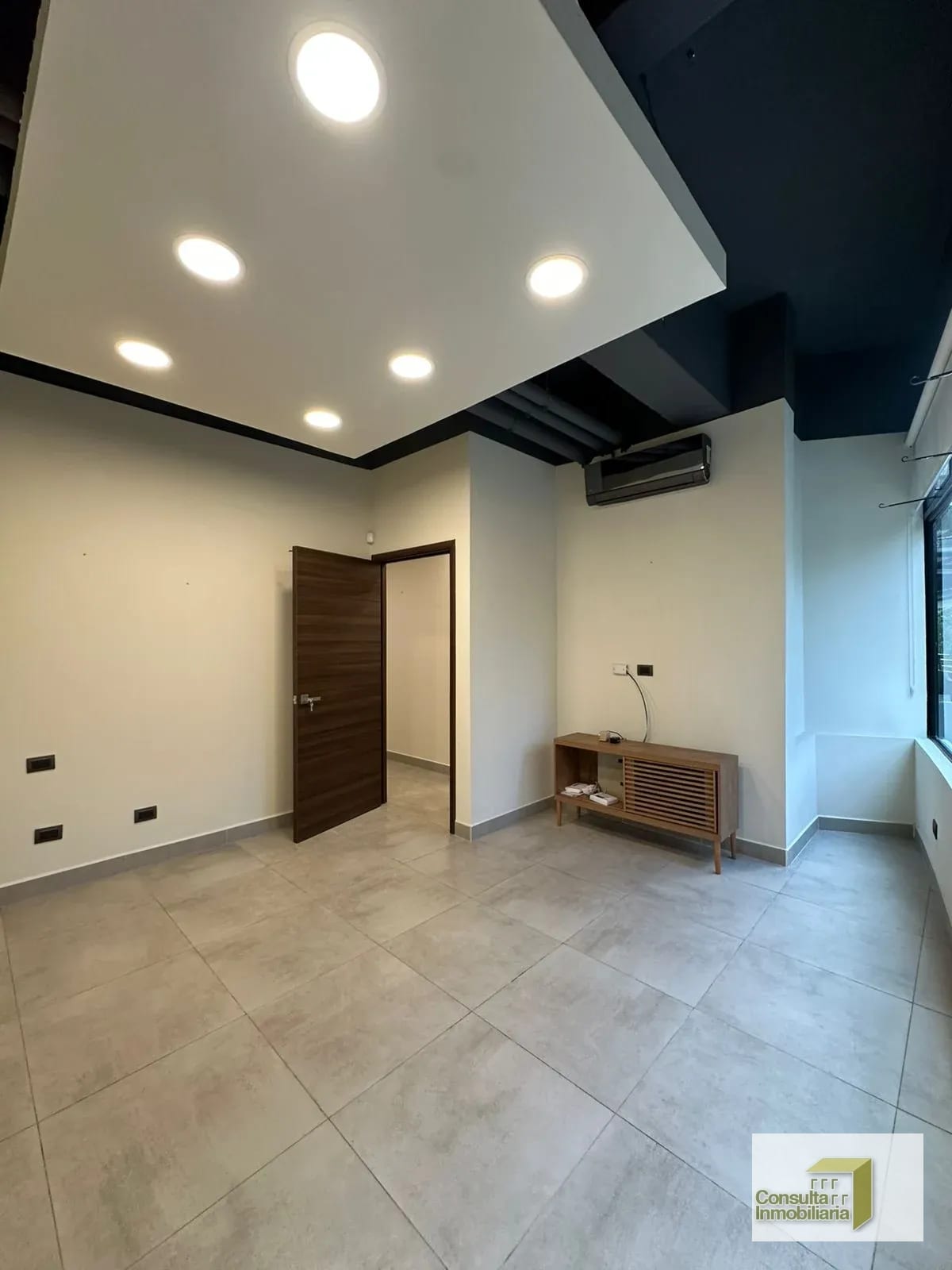 Oficina / Torre Muxbal / 93.50m² — Oficina en Alquiler en Santa Catarina Pinula, Guatemala, Ciudad — foto 2 de 5