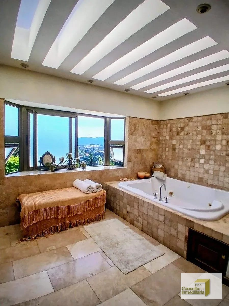 Venta de bella casa en Las Alturas, Km 18.5 — Casa en Venta en Las Alturas, Carretera a El Salvador, Guatemala, Ciudad — foto 7 de 12