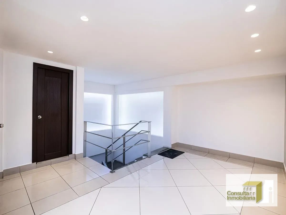 Oficina/ Marqués del Valle Z14/ 143.07m² * — Oficina en Alquiler en Marqués del Valle, Zona 14, Guatemala, Ciudad — foto 4 de 7