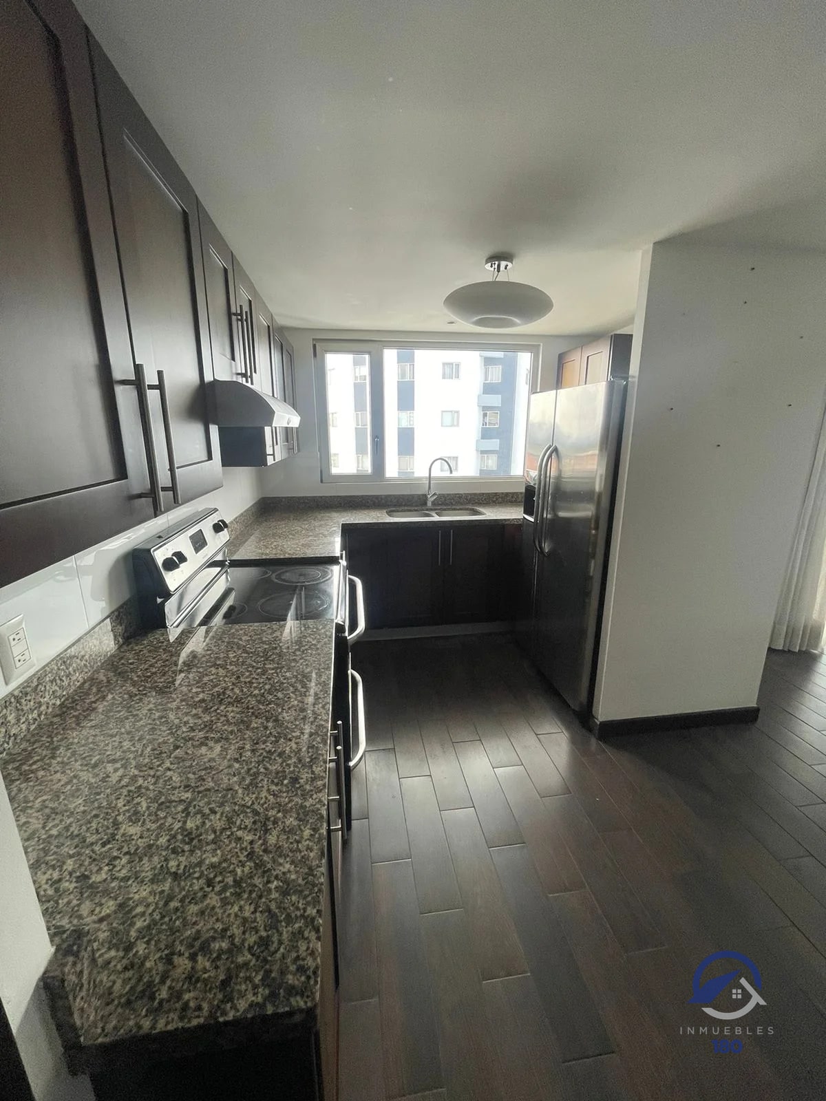 Apartamento en renta en Edificio Attica 2, zona 14 - 4