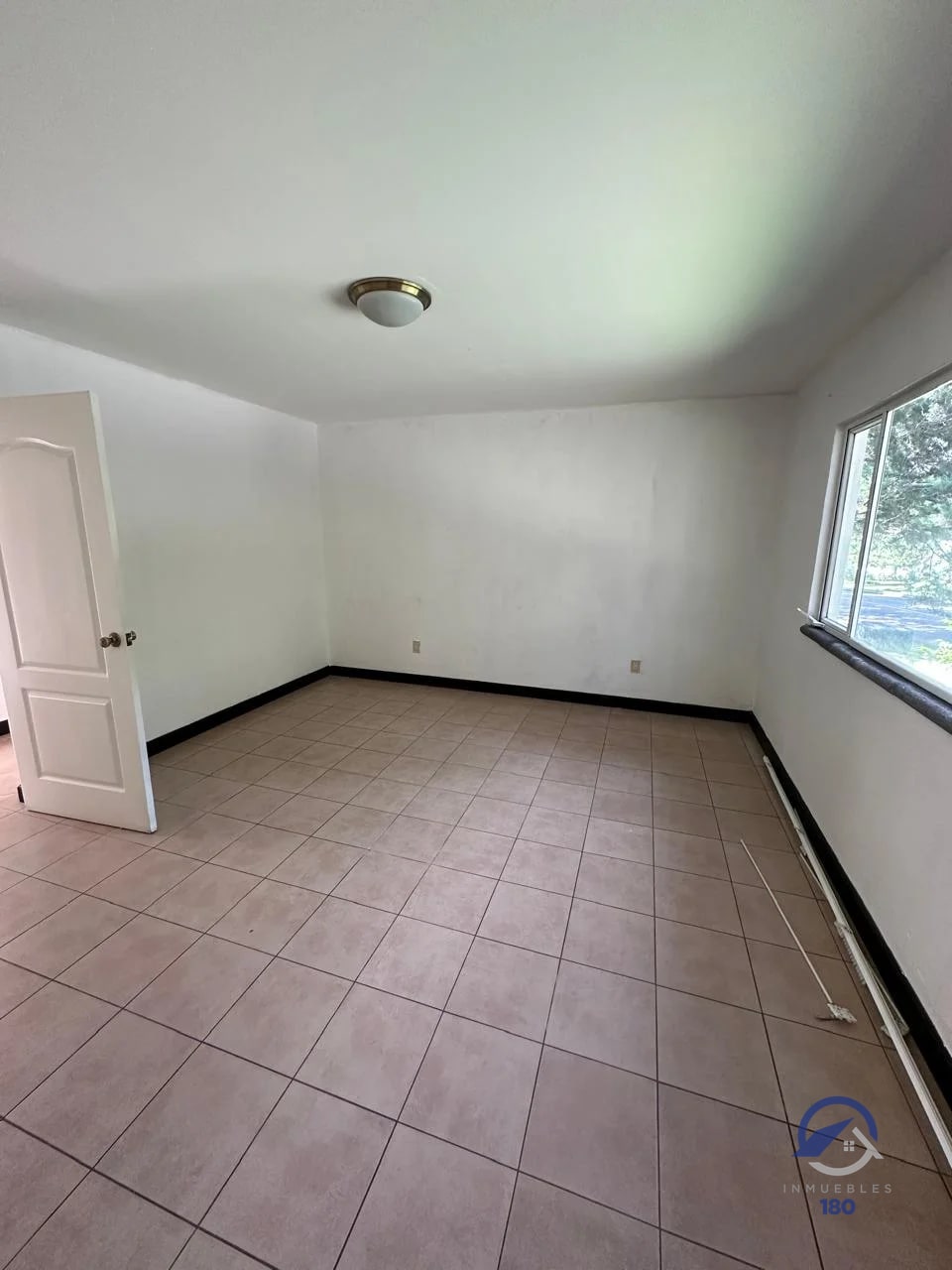 Amplia casa en renta en Condominio Casa y Campo, km 23.5, Carretera a El Salvador - 8