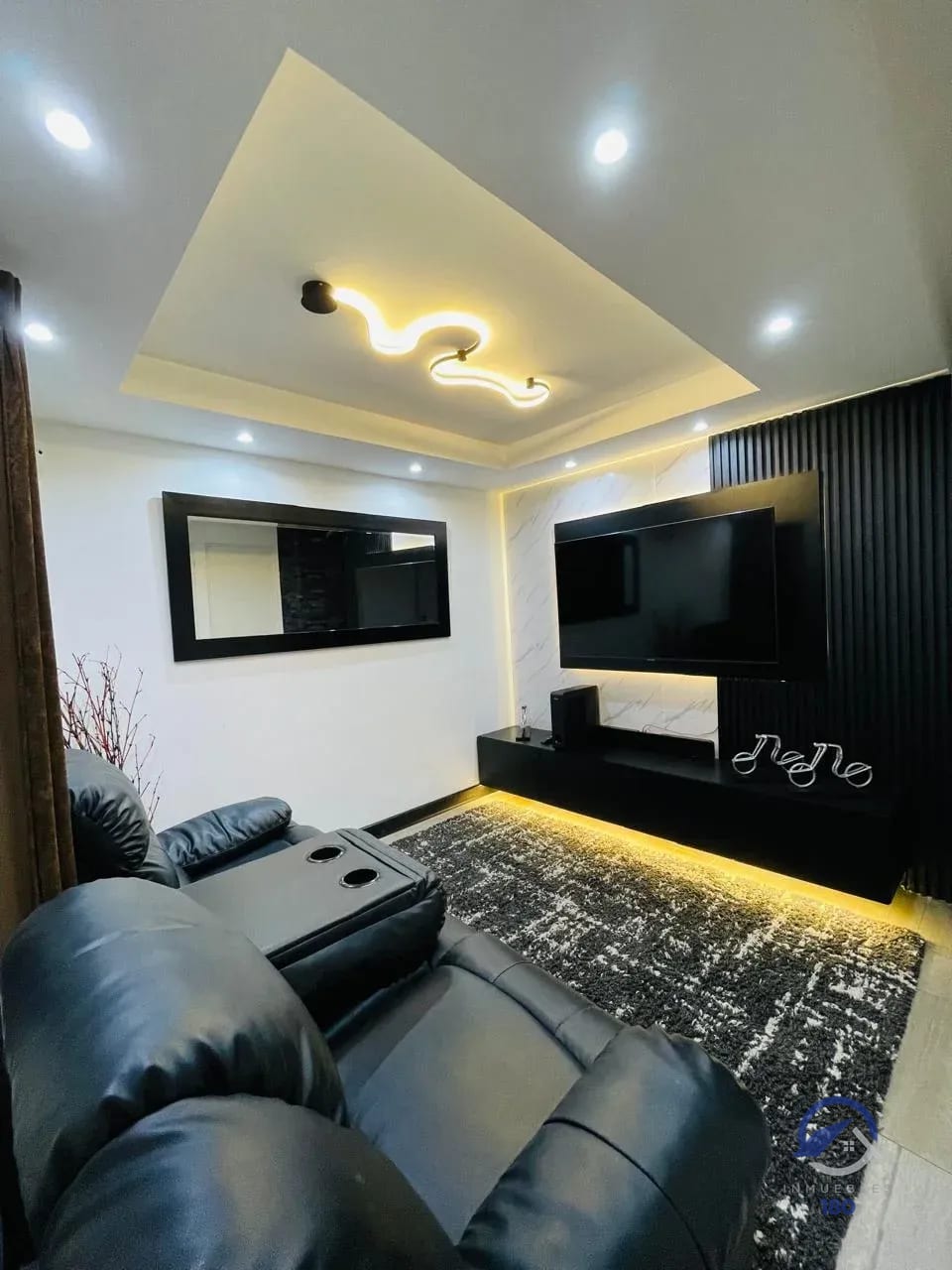 Casa en venta en Residencias Arboretto, Santa Catarina Pinula — Casa en Venta en Santa Catarina Pinula, Guatemala, Ciudad — foto 2 de 12