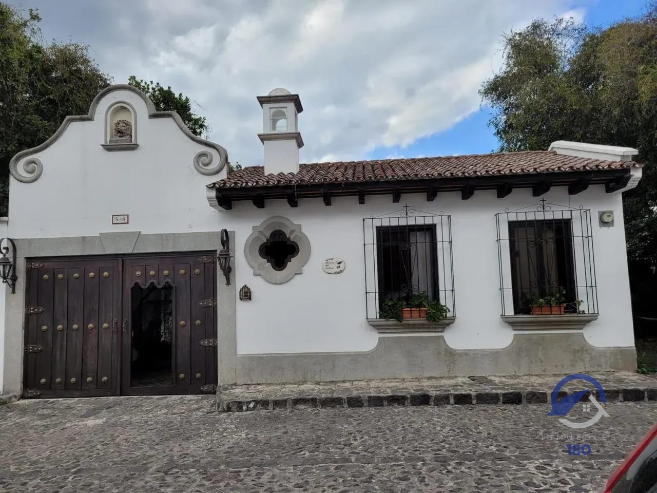 Casa amueblada en renta en Condominio Hacienda Del Comendador, San Miguel Dueñas — Casa en Alquiler en Hacienda del comendador, San Miguel Dueñas, Sacatepéquez — foto 1 de 13