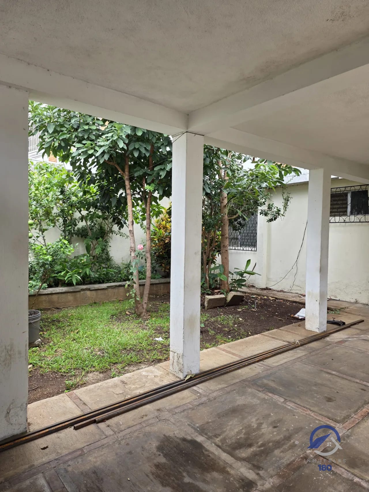 Casa antigua en venta para remodelar o demoler en Col. El Maestro, z15 — Terreno en Venta en Colonia El Maestro, Zona 15, Guatemala, Ciudad — foto 12 de 15