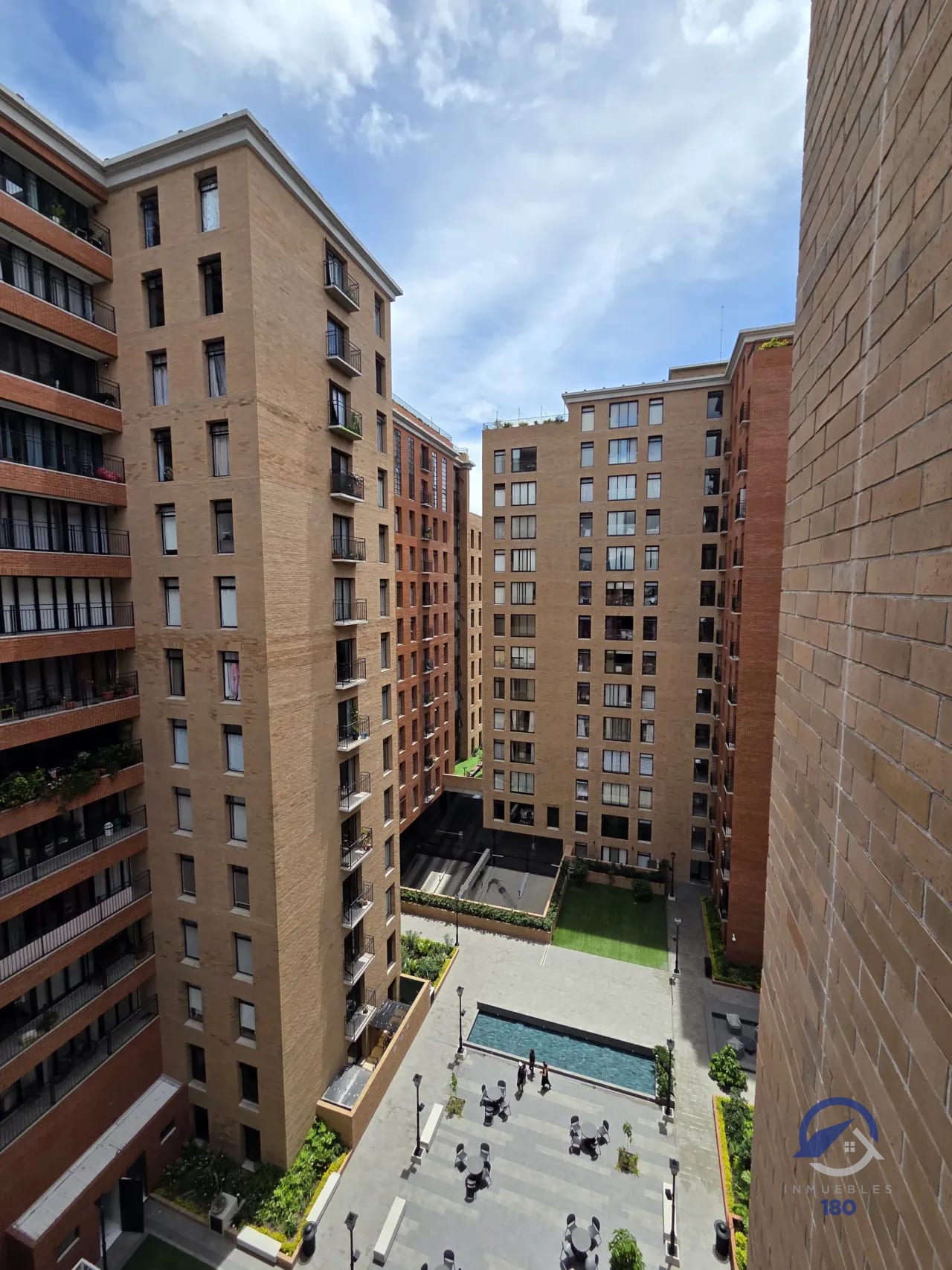 Apartamentos en Renta en Edificio Céntrico de 3 dormitorios, zona 5 — Apartamento en Alquiler en Céntrico, Zona 5, Guatemala, Ciudad — foto 7 de 11