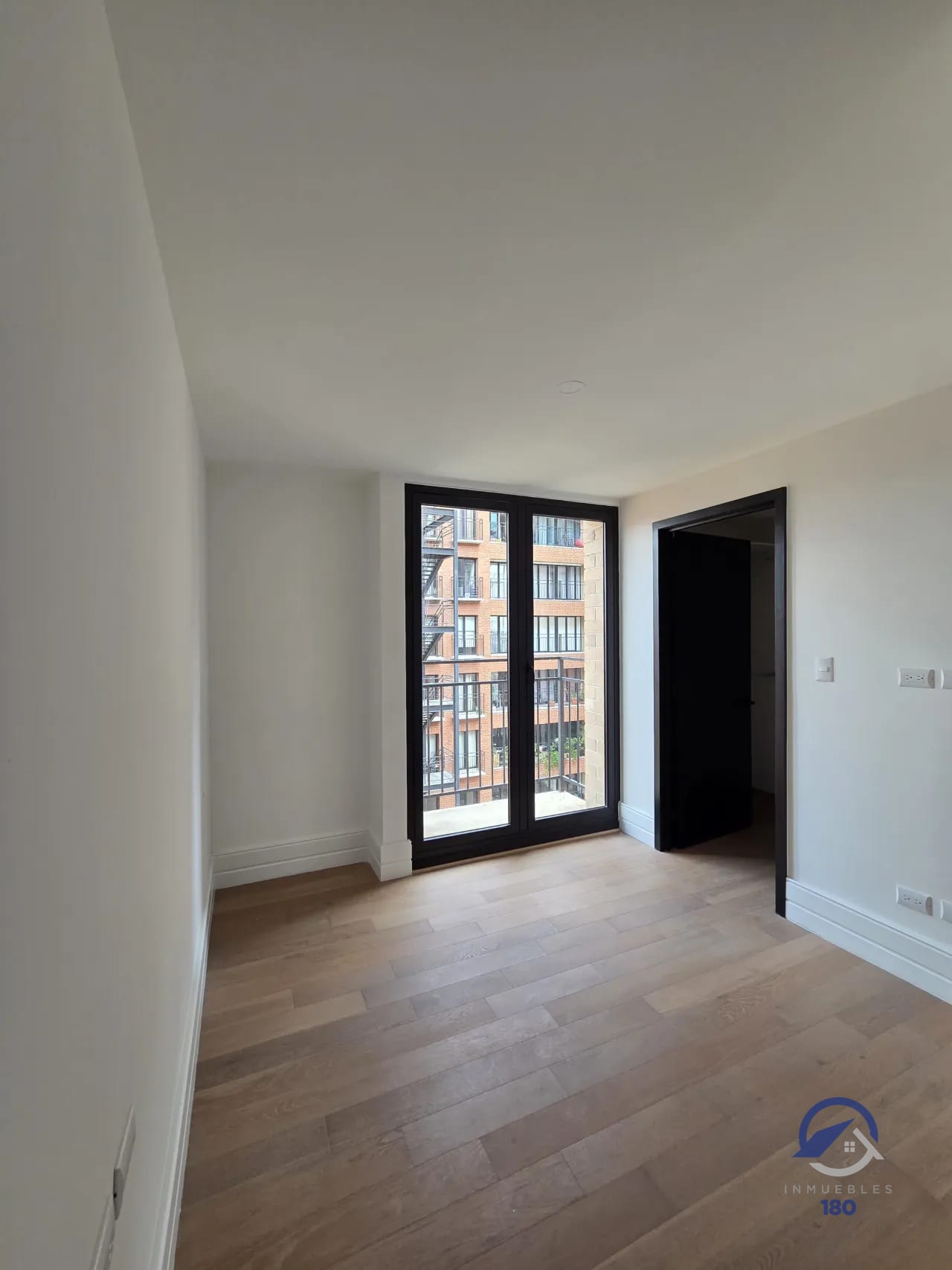 Apartamentos en Venta en Edificio Céntrico de 3 dormitorios, zona 5 — Apartamento en Venta en Céntrico, Zona 5, Guatemala, Ciudad — foto 5 de 10