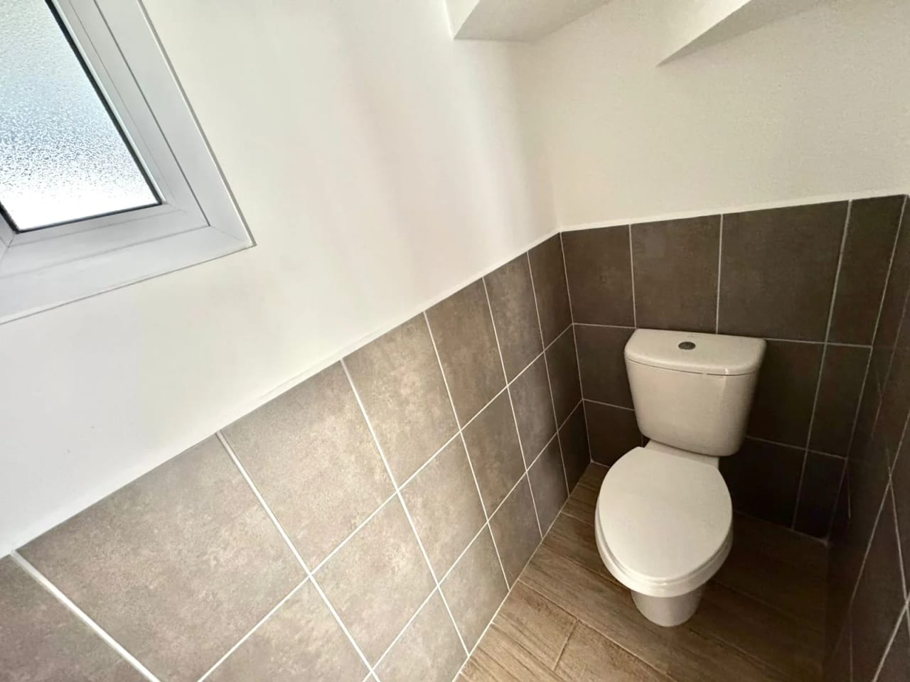 Venta de casa en Bosques de Santa Elena | Km.25 CAES — Casa en Venta en Carretera a El Salvador, Guatemala, Ciudad — foto 2 de 13