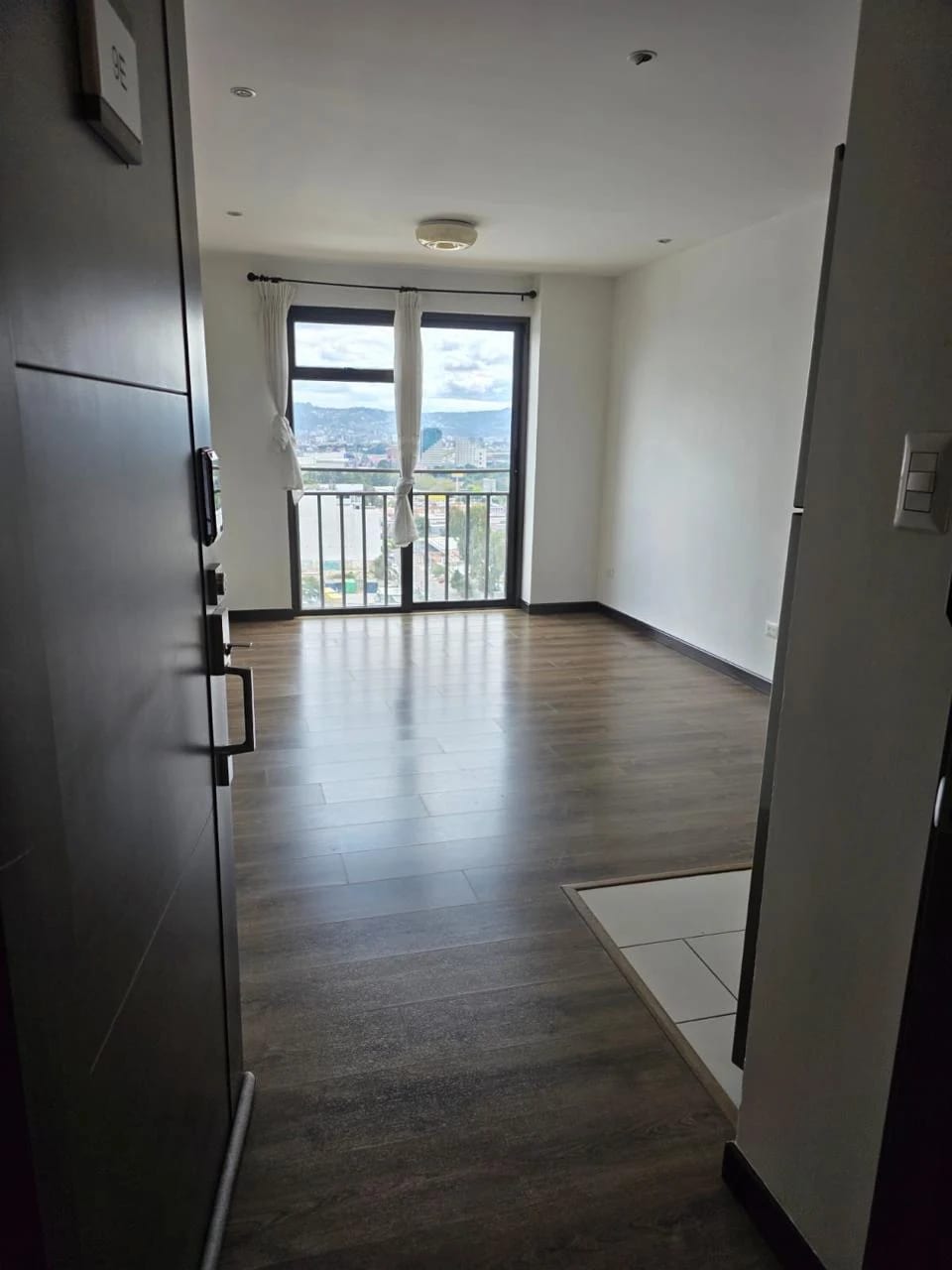 Venta de apartamento en Di Fiori Zona 7 — Apartamento en Venta en Di Fiori, Zona 7, Guatemala, Ciudad — foto 16 de 17
