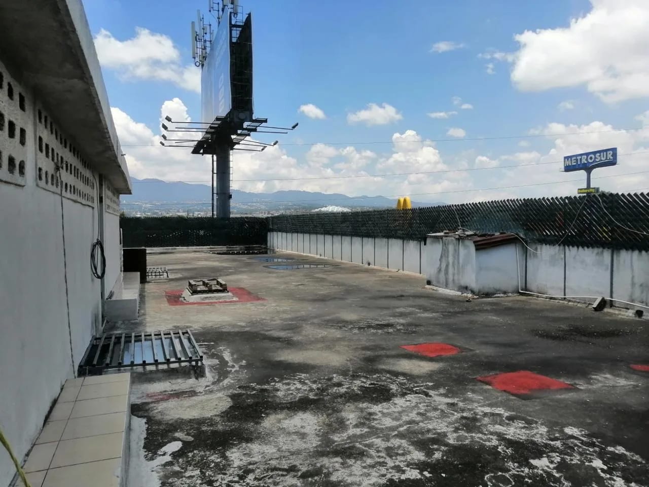 Venta de Edificio sobre Calzada Aguilar Batres | Zona 11 — Edificio en Venta en Zona 11, Guatemala, Ciudad — foto 14 de 15