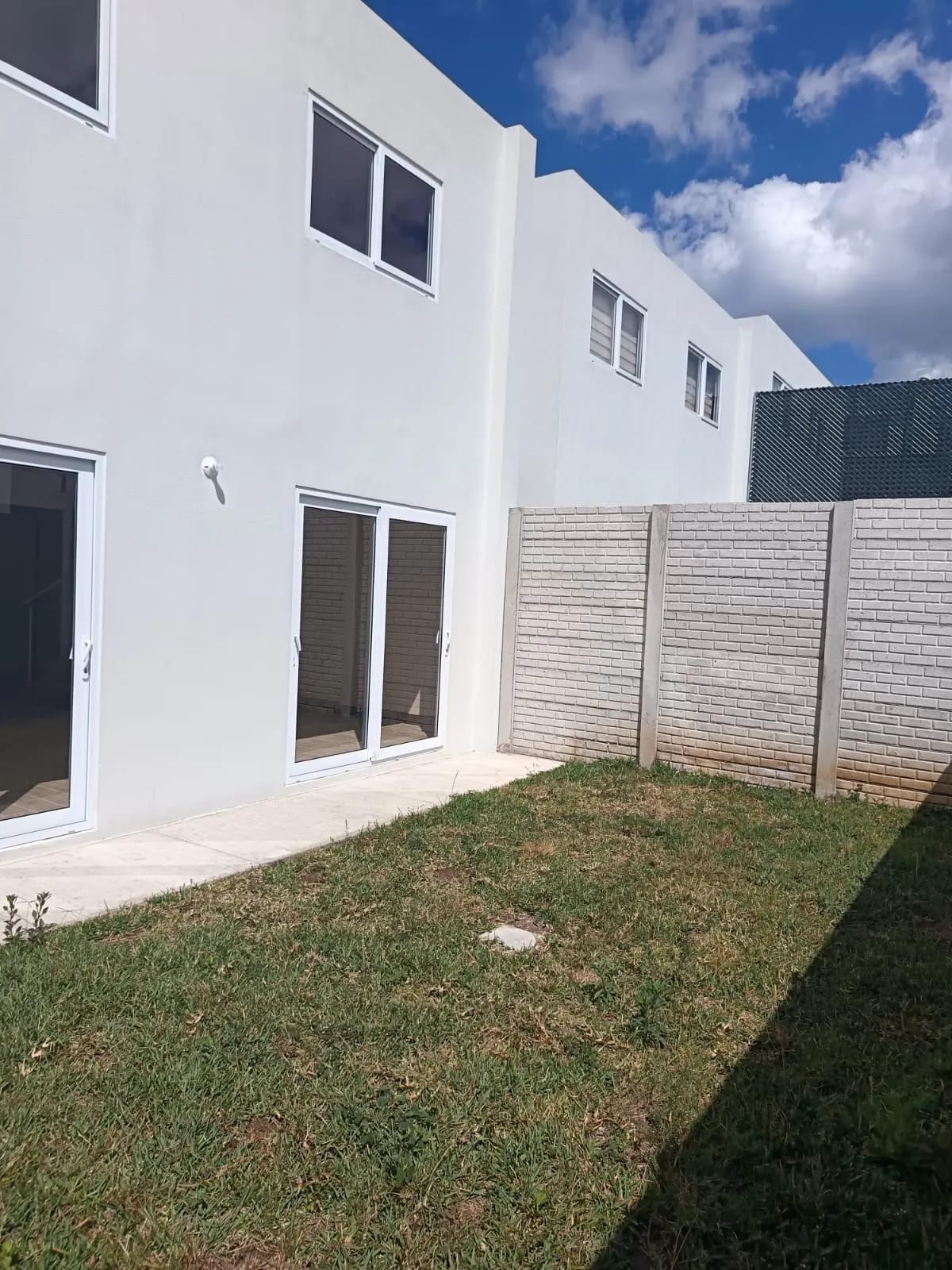 Renta de casa en Bosques de Santa Elena | Km.26.5 CAES — Casa en Alquiler en Carretera a El Salvador, Guatemala, Ciudad — foto 8 de 11