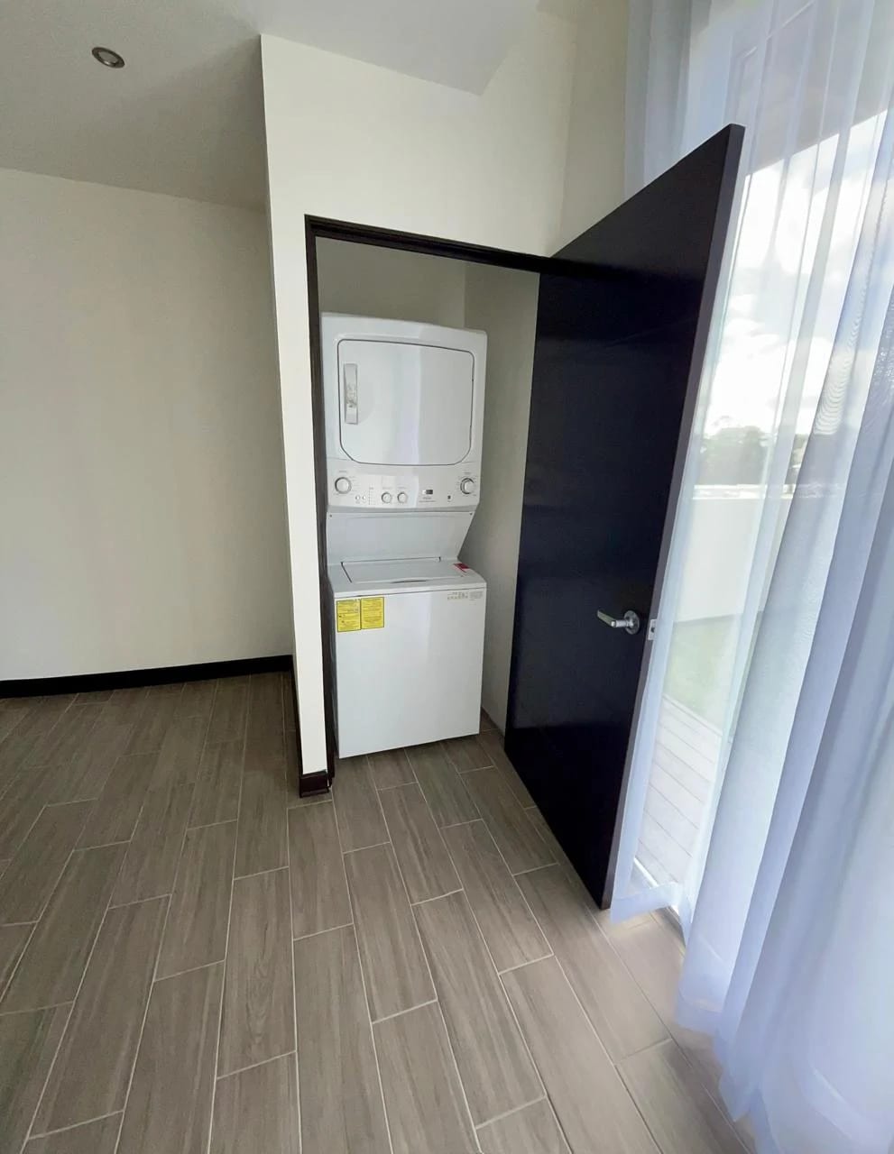 Venta de apartamento con amplia terraza en Destiny Sky Homes | Km.14.5 CAES — Apartamento en Venta en Destiny Sky Homes, Carretera a El Salvador, Guatemala, Ciudad — foto 9 de 10