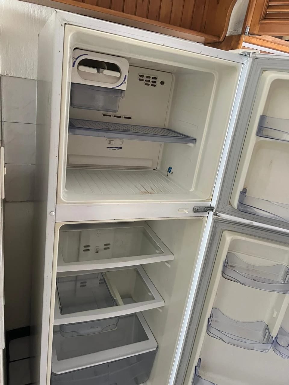 Renta de apartamento amueblado en 6ta Av zona 9 | 3 habitaciones — Apartamento en Alquiler en Zona 9, Guatemala, Ciudad — foto 8 de 14
