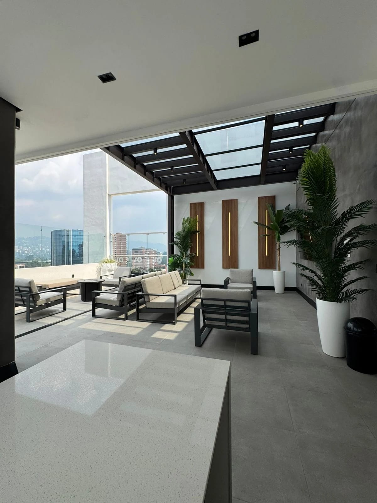 Apartamentos en Edificio Bonadíez | Zona 10 de 2 habitaciones y doble ingreso — Apartamento en Alquiler en Bonadiez, Zona 10, Guatemala, Ciudad — foto 17 de 17