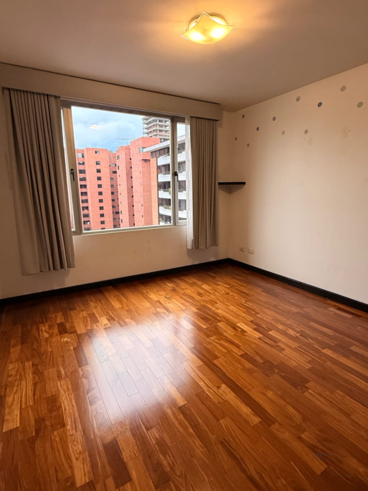 Apartamento zona 10 cerca de La Estacion — Apartamento en Venta en Aria, Zona 10, Guatemala, Ciudad — foto 6 de 13