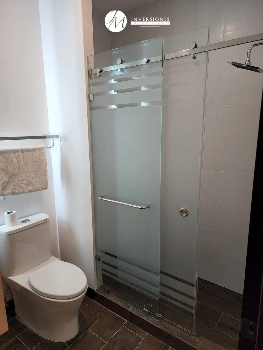 Apartamento En Renta Amueblado En Zona 10 — Apartamento en Alquiler en Zona 10, Guatemala, Ciudad — foto 8 de 17