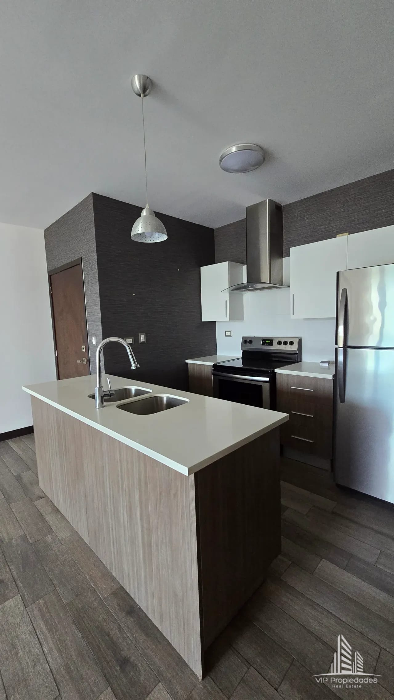 Apartamento en venta-San Isidro 2021, Zona 16 — Apartamento en Venta en San Isidro 20/21, Zona 16, Guatemala, Ciudad — foto 1 de 16