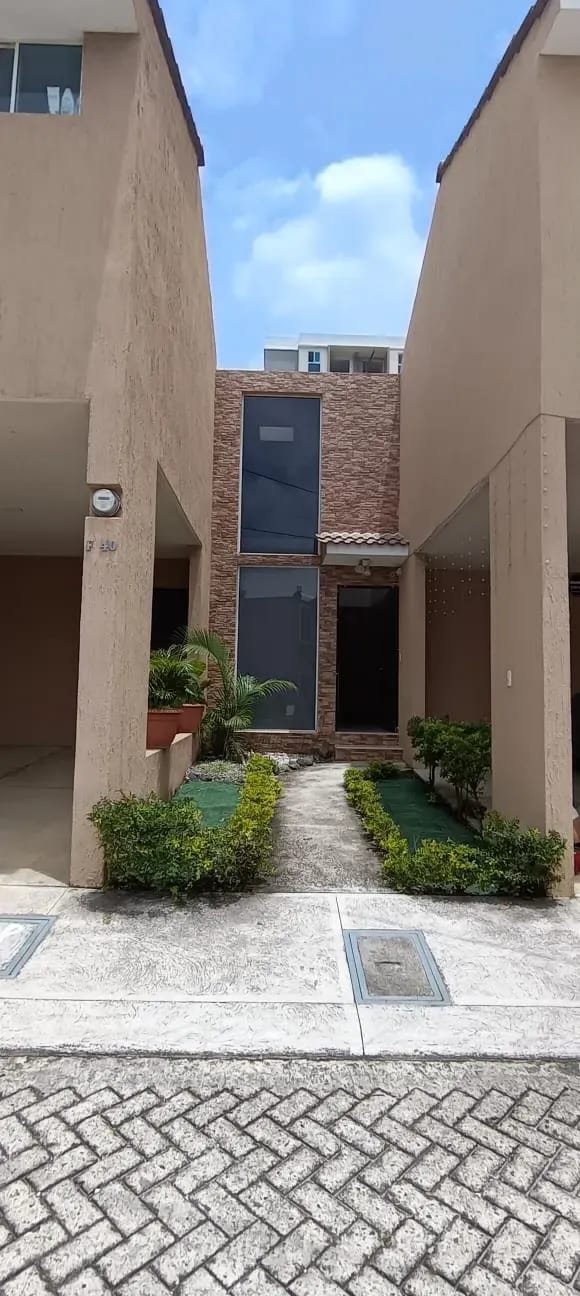 Casa en Renta Villas del Pinar San Cristobal — Casa en Alquiler en Pinares de San Cristobal, Zona 8 Mixco, Guatemala, Ciudad — foto 6 de 17