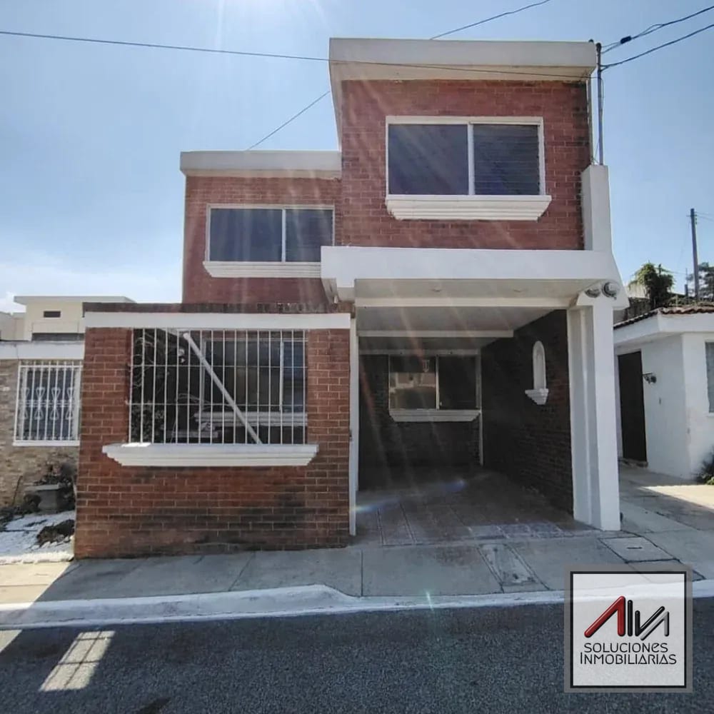 Casa en Renta San Cristobal, Condominio del Valle 3 — Casa en Alquiler en Zona 8 Mixco, Guatemala, Ciudad — foto 1 de 10