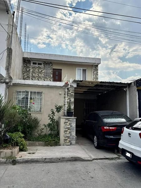 Venta de casa en Fuentes del Valle 2 Villa Nueva — Casa en Venta en Villa Nueva, Guatemala, Ciudad — foto 1 de 9