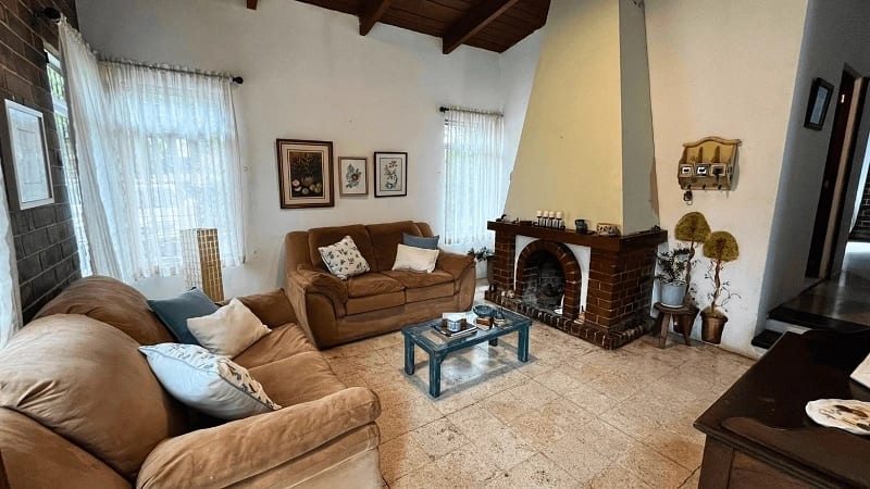 Venta de casa ubicada en San Lucas Sacatepéquez 1 nivel y 1,150 Vr2. de terreno. — Casa en Venta en San Lucas Sacatepéquez, Sacatepéquez — foto 3 de 12