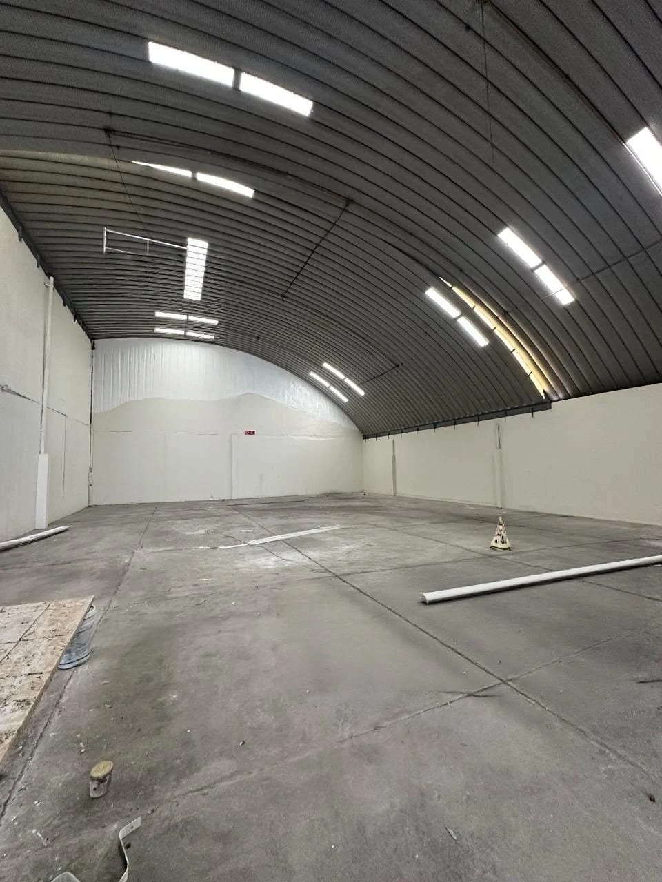 Alquiler de bodega en Zona 1 con 1,876 mt2. — Bodega / Ofibodega en Alquiler en Zona 1, Guatemala, Ciudad — foto 1 de 12