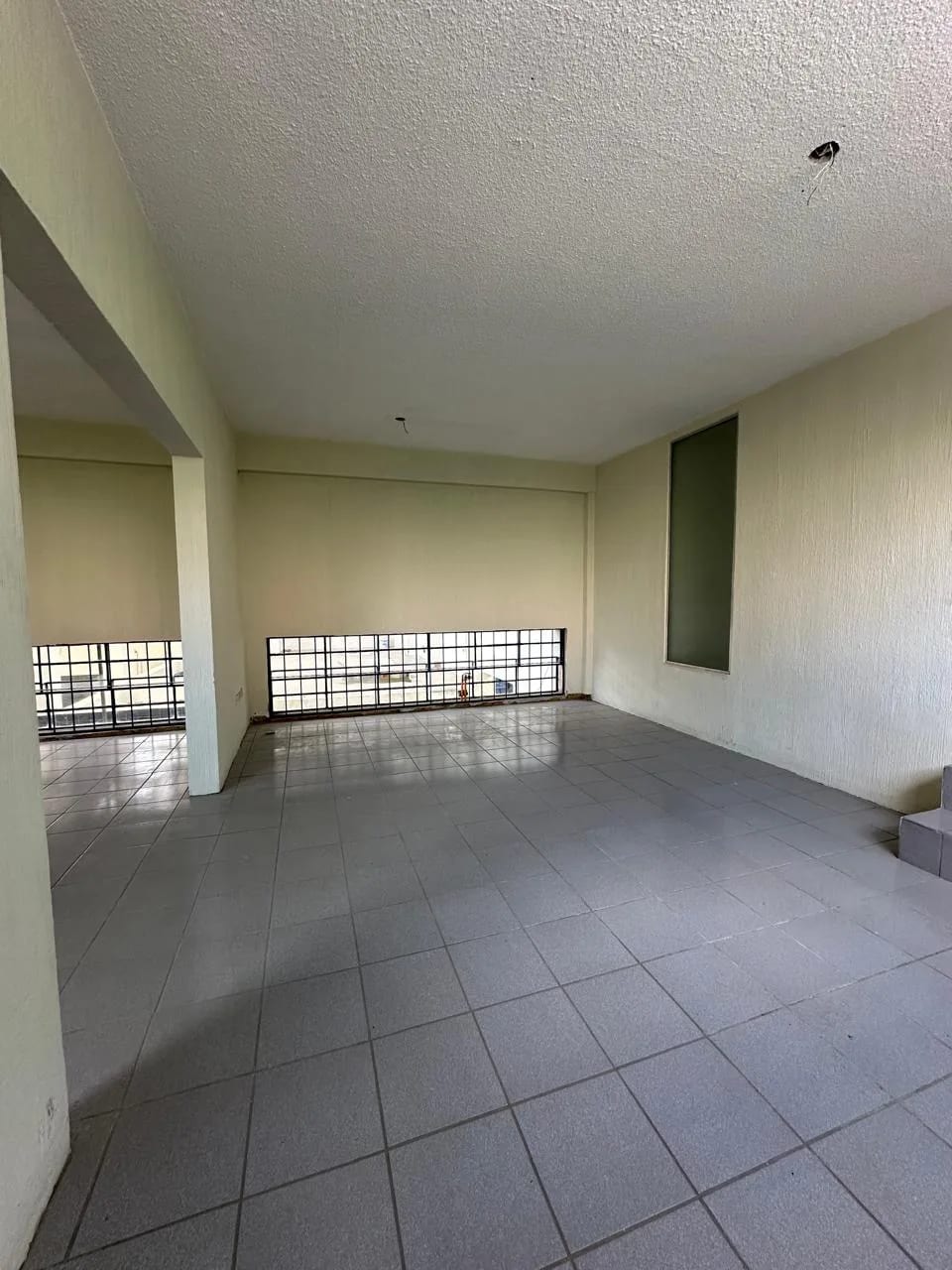 Alquiler de bodega en Zona 1 con 1,876 mt2. — Bodega / Ofibodega en Alquiler en Zona 1, Guatemala, Ciudad — foto 9 de 12