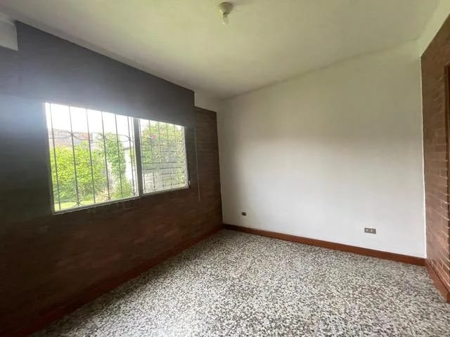 Alquiler de Casa en Zona 12 Monte Maria — Casa en Venta en Prados de Monte María, Zona 12, Guatemala, Ciudad — foto 11 de 15