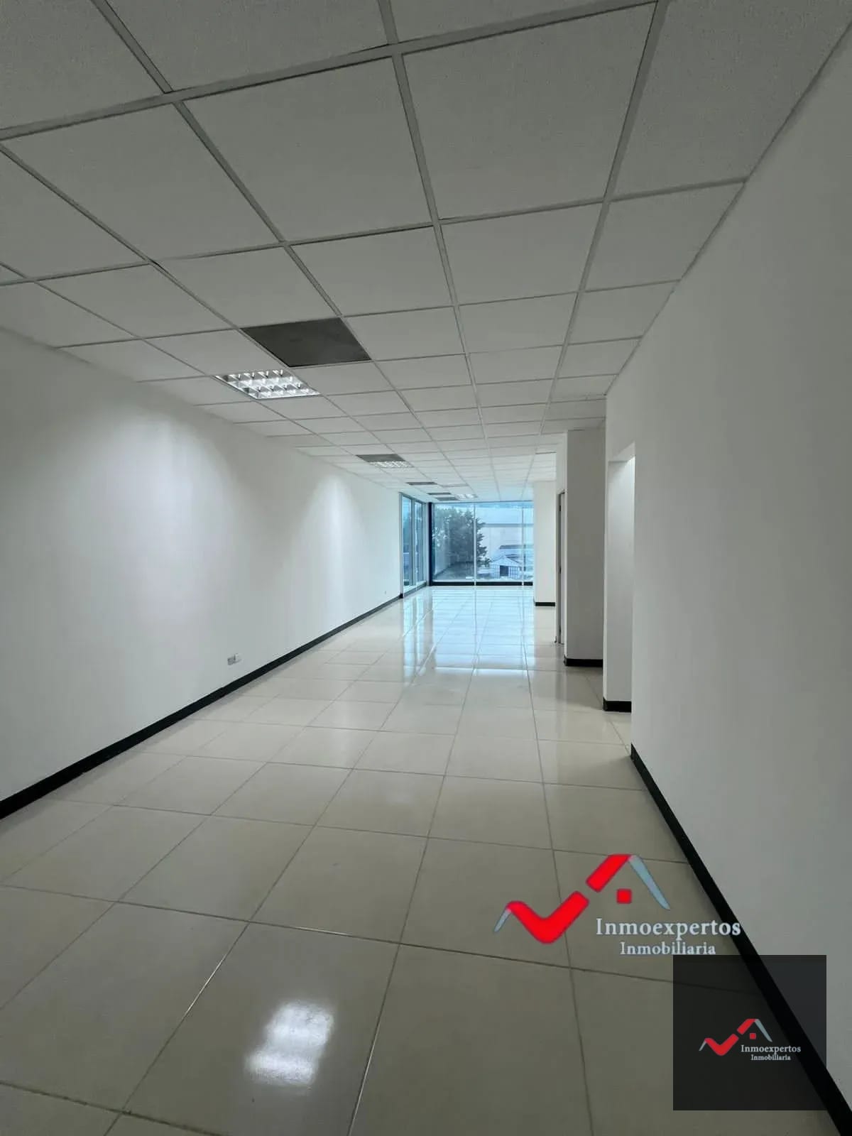 Oficina en Renta Zona Pradera, zona 10 — Oficina en Alquiler en Zona 10, Guatemala, Ciudad — foto 2 de 4