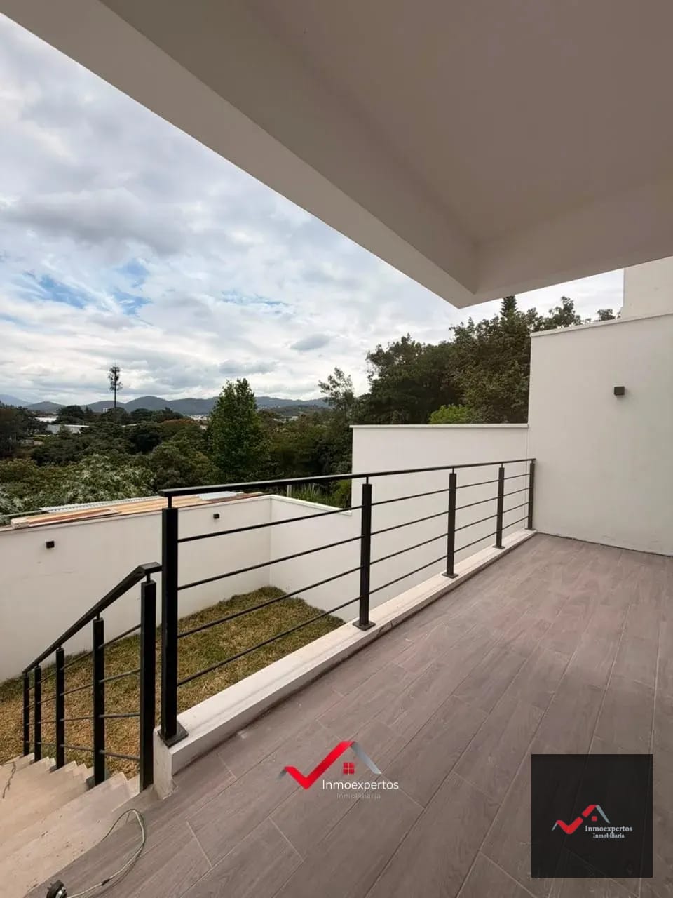 Casa en Venta | San Cristóbal, Zona 8 de Mixco – Sector B2 — Casa en Venta en Vista al Valle, Zona 8 Mixco, Guatemala, Ciudad — foto 16 de 17